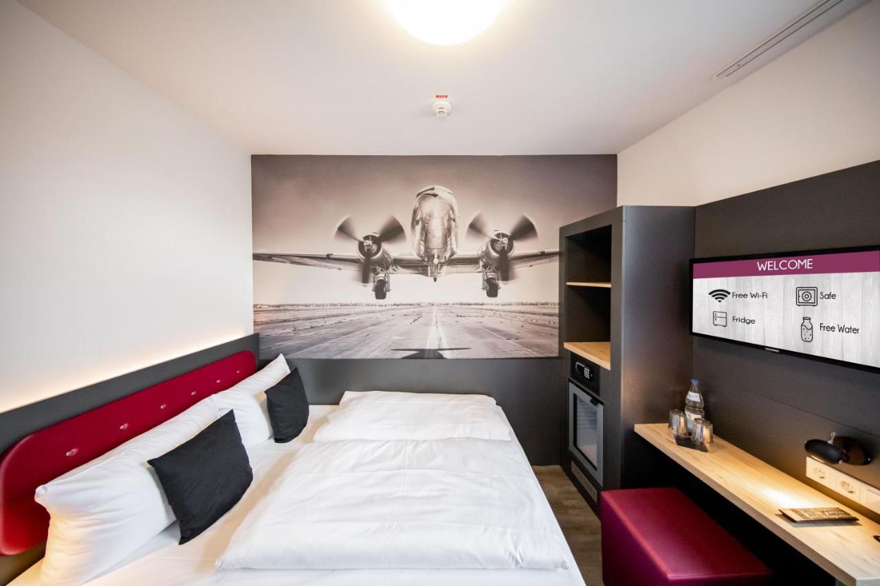 Smarty Airport Cologne Hotel - Kontaktloser Self Check-In Exterior photo